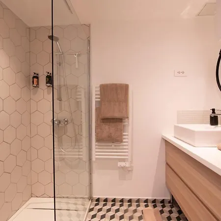 Latitude, Vue Διαμέρισμα Σαιν-Τροπέ